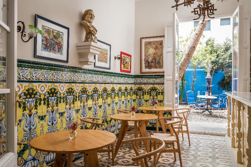 هتل Medium Renaixença