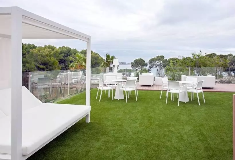 هتل Morlans Garden