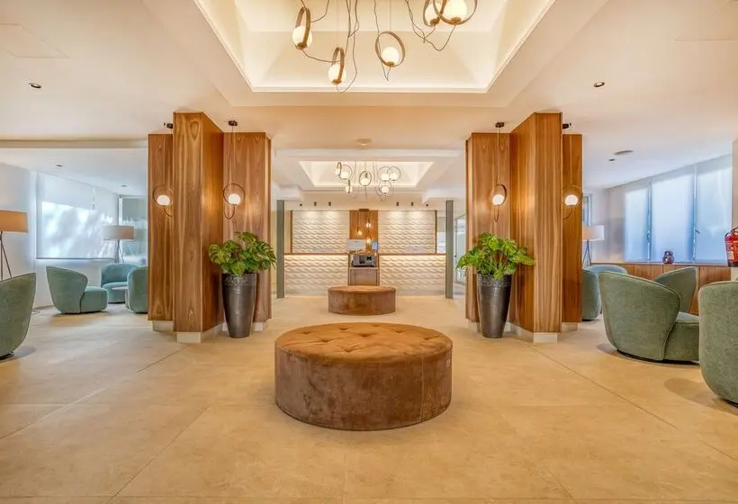 هتل Morlans Garden