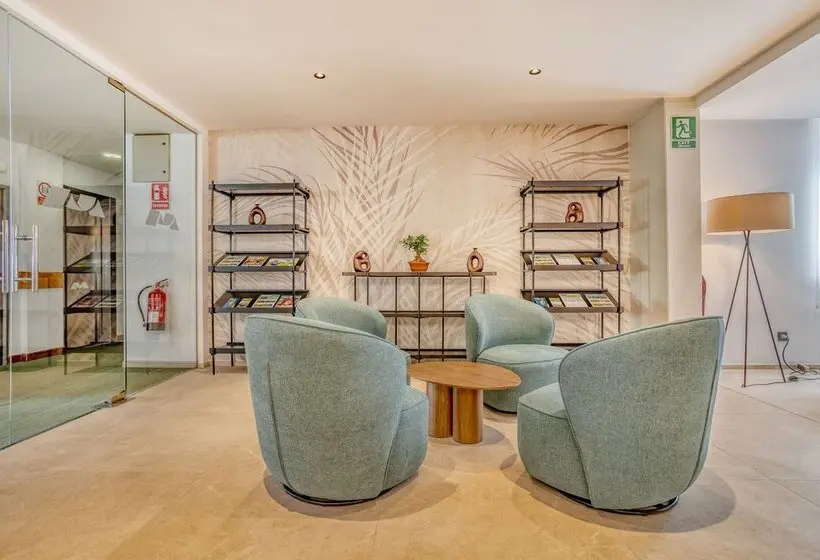 هتل Morlans Garden