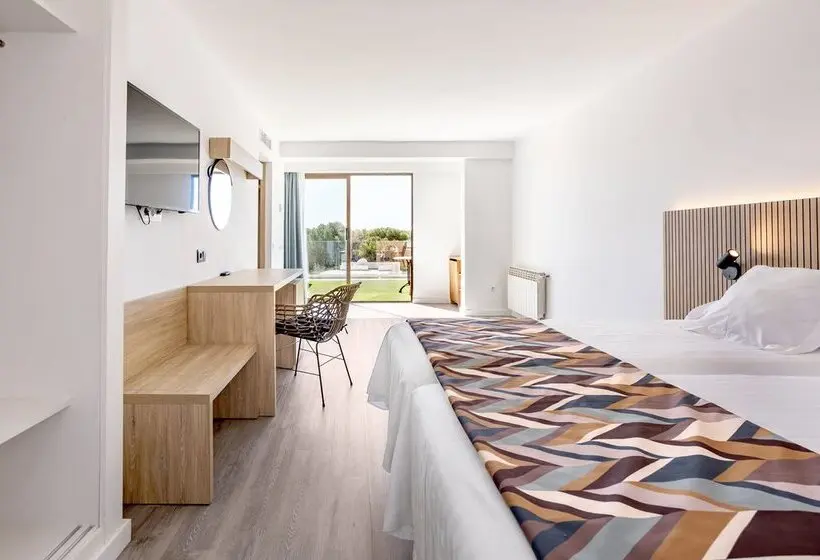 هتل Morlans Garden