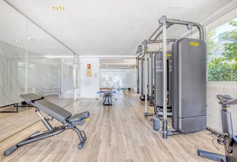 هتل Morlans Garden