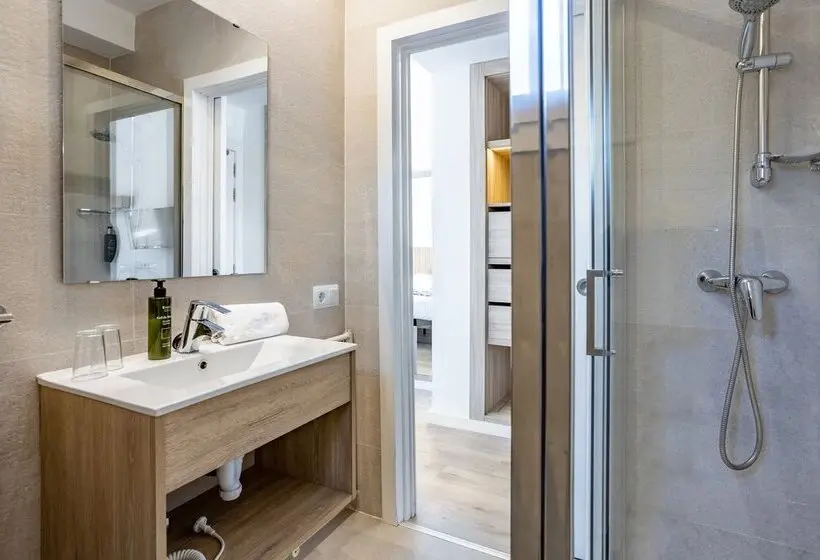 هتل Morlans Garden