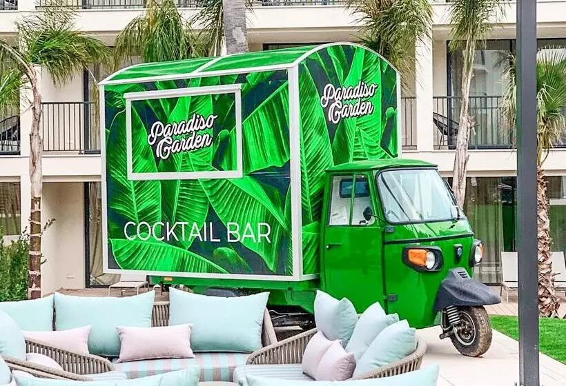 ホテル Paradiso Garden