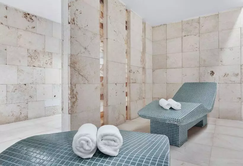 ホテル Paradiso Garden