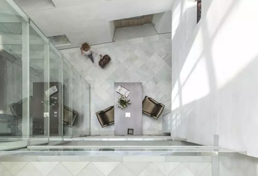 Отель Ramblas Internacional