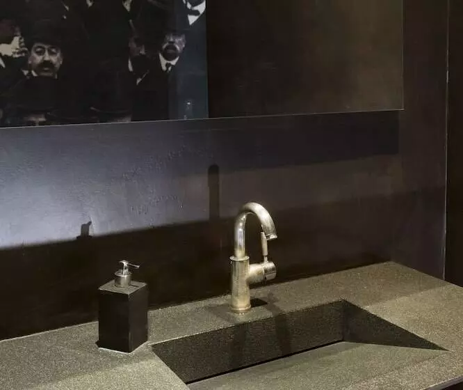 Отель Ramblas Internacional