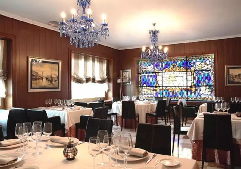 בית מלון כפרי Restaurante El Valles 4 Estrellas