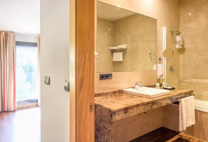 בית מלון כפרי Restaurante El Valles 4 Estrellas