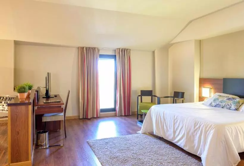 בית מלון כפרי Restaurante El Valles 4 Estrellas