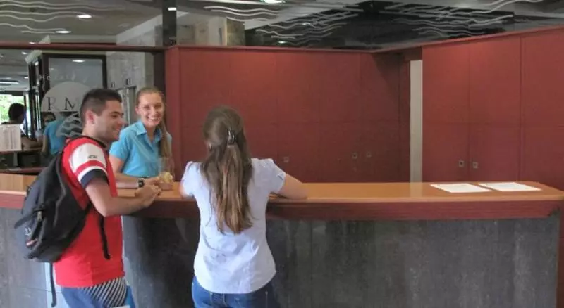 ホテル Reymar Playa