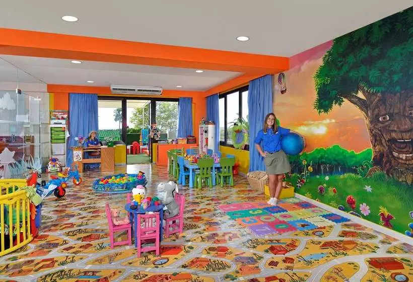 호텔 Sol Milanos Pingüinos