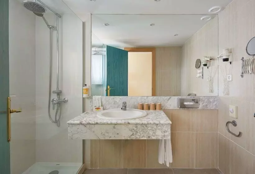 호텔 Sol Milanos Pingüinos