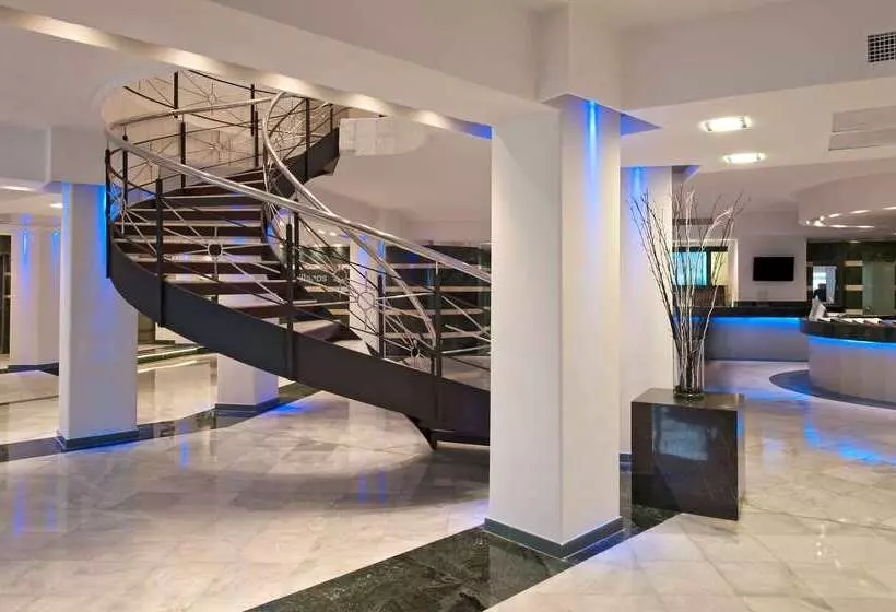 호텔 Sol Milanos Pingüinos