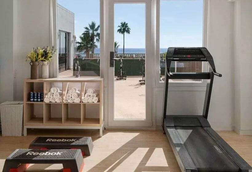 호텔 Sol Milanos Pingüinos