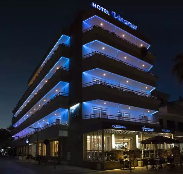 호텔 Voramar