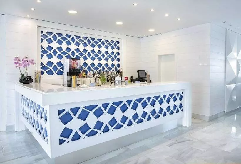 Mar Hotels Playa De Muro Suites