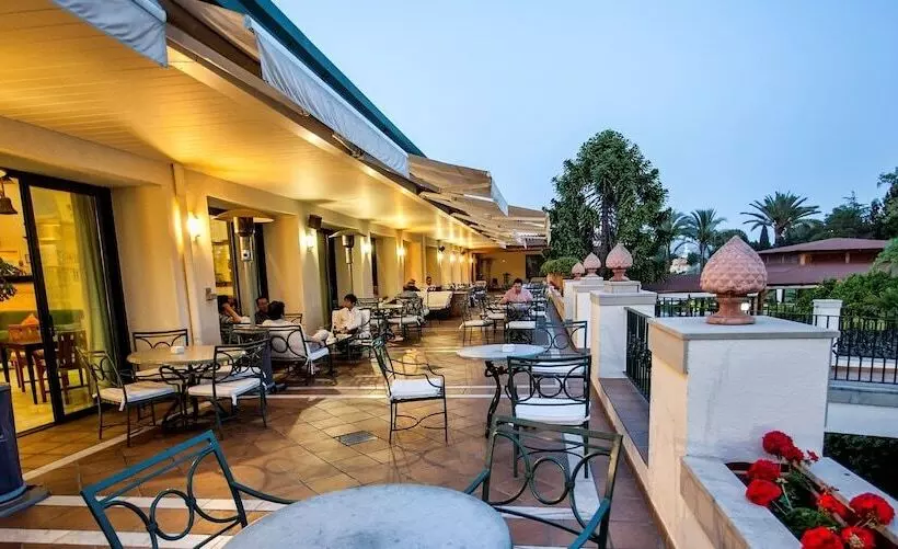 酒店 AZZ Guadacorte - Campo de Gibraltar