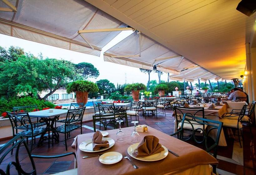 ホテル AZZ Guadacorte - Campo de Gibraltar