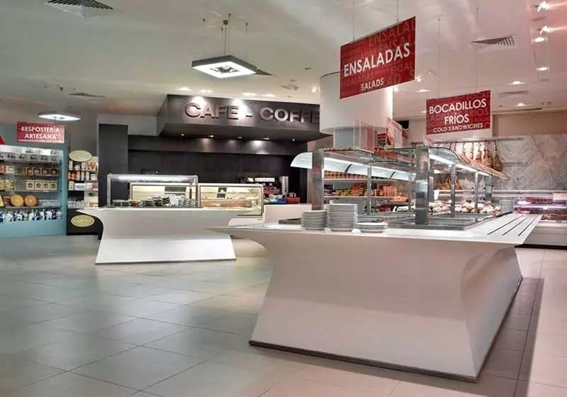 ホテル Abades Loja