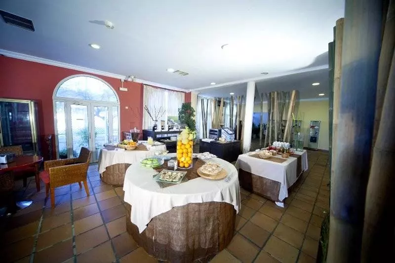 Отель Albaida Nature