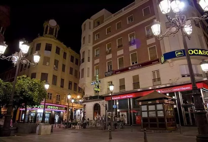 Hotel Boston