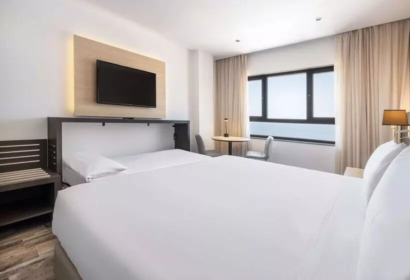 Hotel Cádiz Paseo del Mar, Affiliated by Meliá