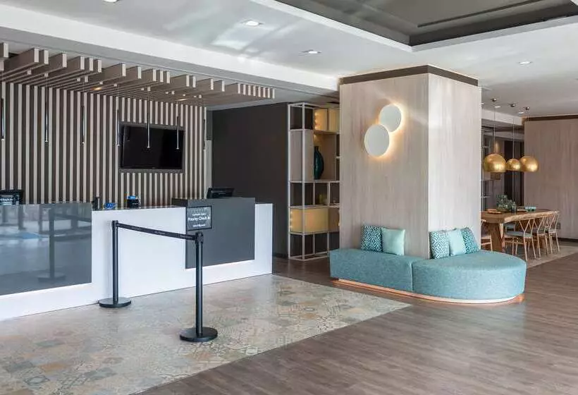 Hotel Cádiz Paseo del Mar, Affiliated by Meliá