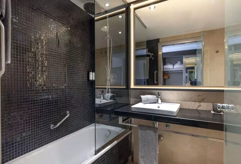 Hotel Cádiz Paseo del Mar, Affiliated by Meliá