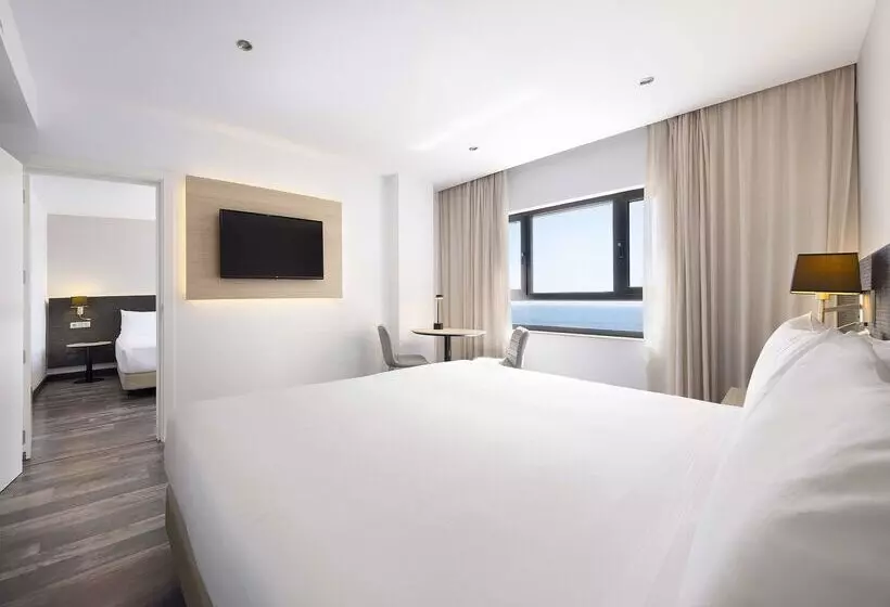 Hotel Cádiz Paseo del Mar, Affiliated by Meliá