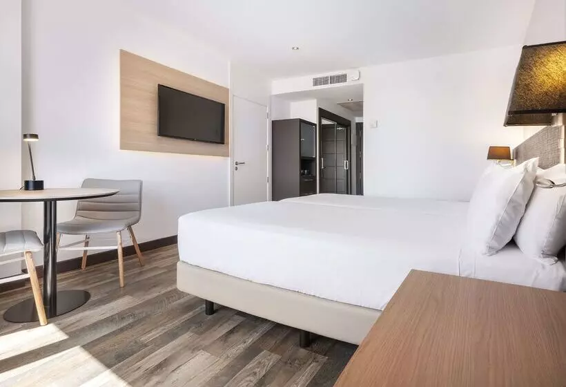 Hotel Cádiz Paseo del Mar, Affiliated by Meliá