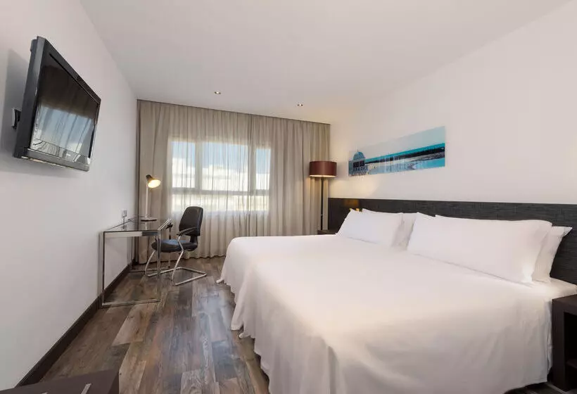 Hotel Cádiz Paseo del Mar, Affiliated by Meliá