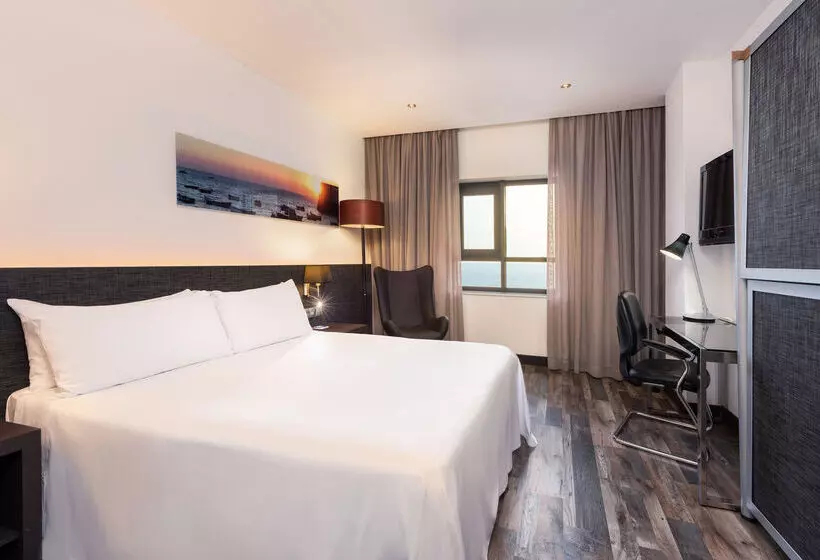 Hotel Cádiz Paseo del Mar, Affiliated by Meliá