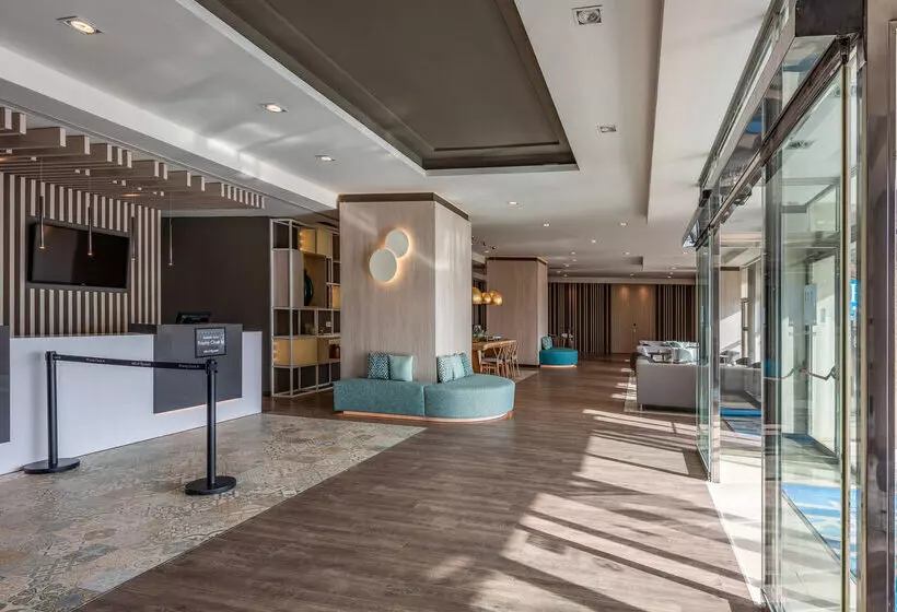 Hotel Cádiz Paseo del Mar, Affiliated by Meliá