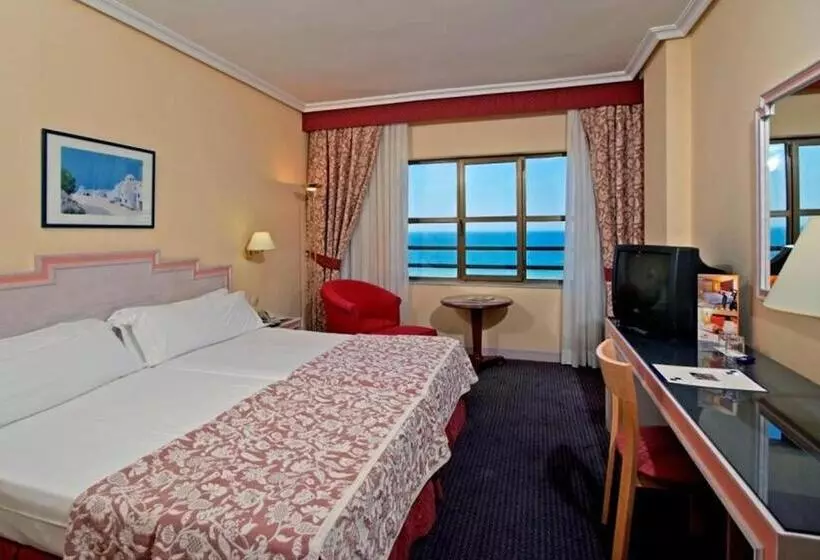 Hotel Cádiz Paseo del Mar, Affiliated by Meliá