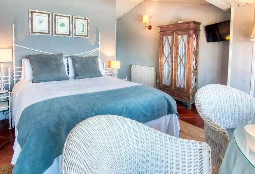 Hotel El Castillo De Los Locos