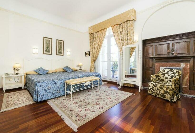 فندق Globales Reina Cristina