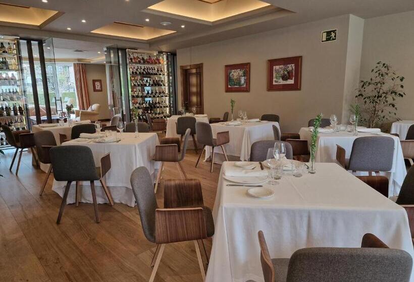 Gran Hotel Balneario De Puente Viesgo
