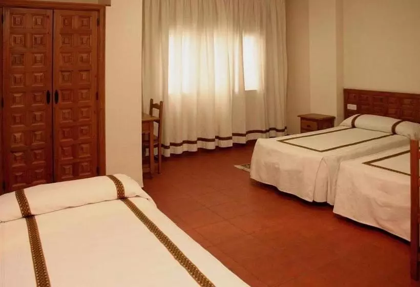 Отель Hispanidad