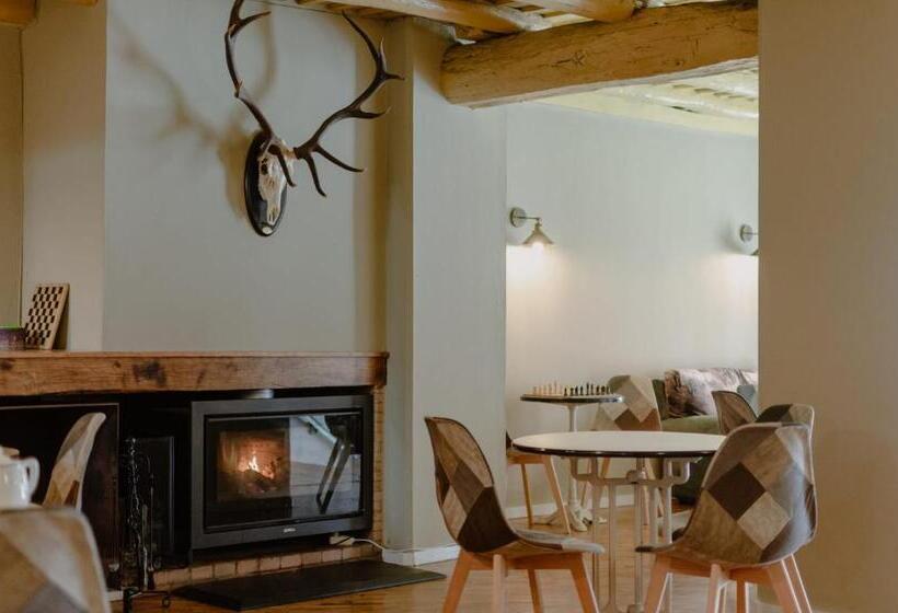 هتل La Posada De Alájar