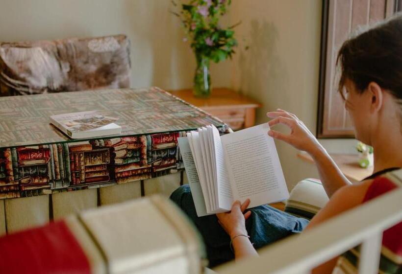 هتل La Posada De Alájar