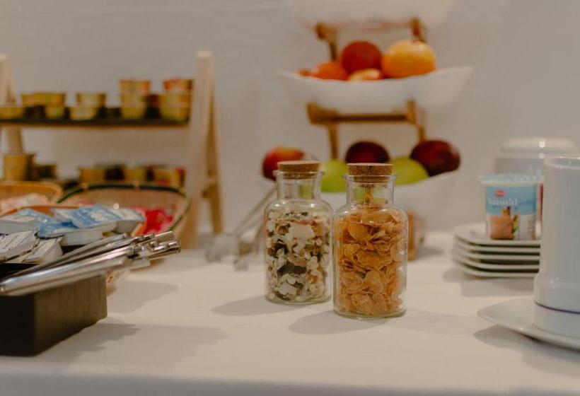 هتل La Posada De Alájar