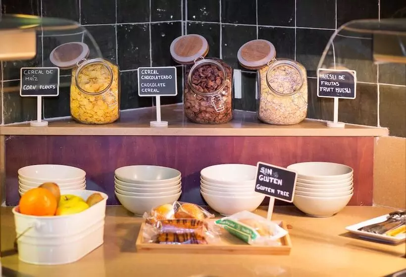 ホテル U Sense Granada Centro