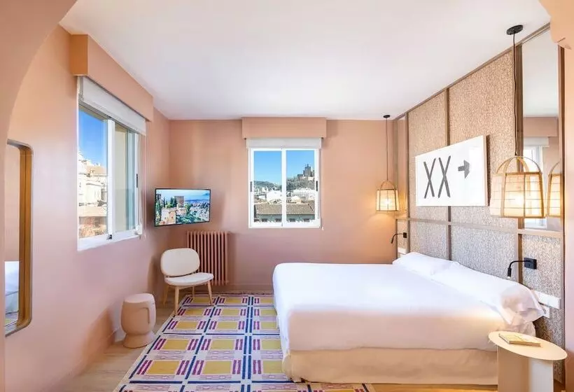 ホテル U Sense Granada Centro