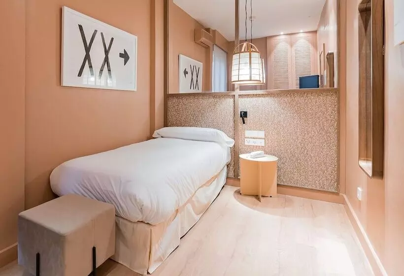 ホテル U Sense Granada Centro