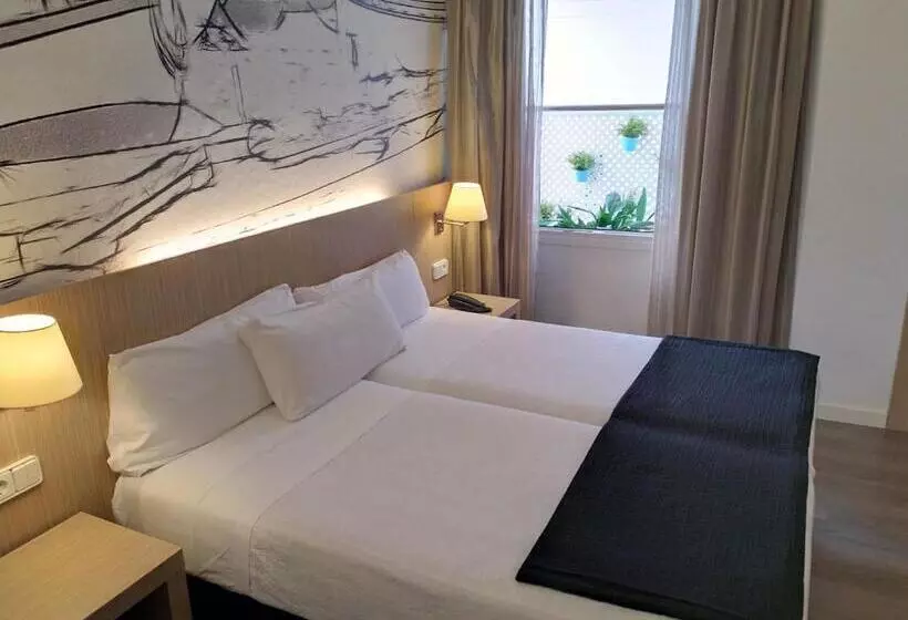 בית מלון כפרי Mediterrani