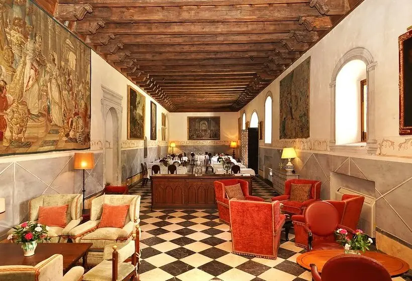 ホテル Monasterio De San Francisco