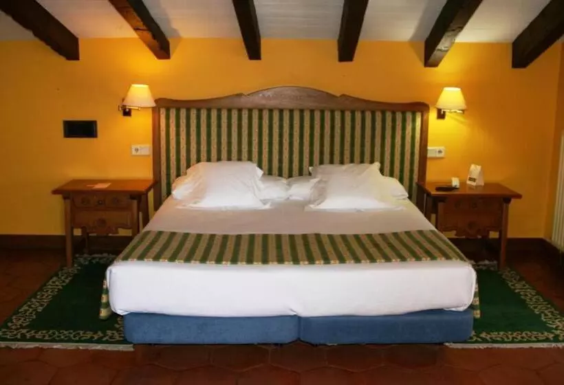 Hotelli Palacio Obispo