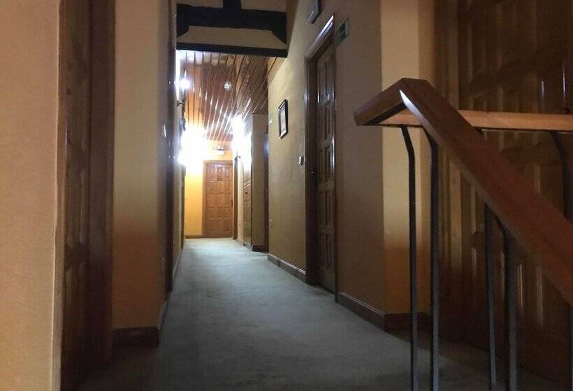 Отель Posada Del Pas