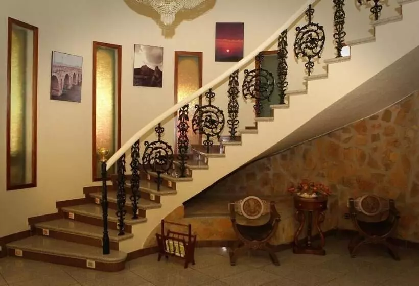 ホテル Restaurante El Cortijo De Miajadas